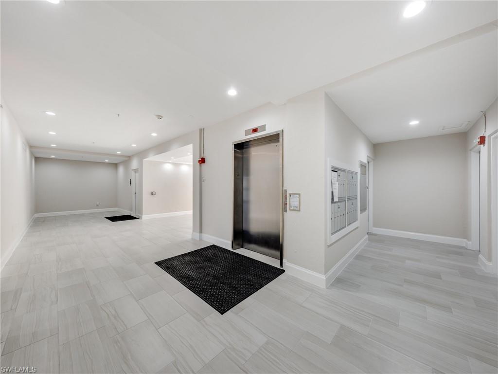 VANDERBILT BAY - Residential