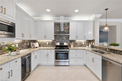 4384 Aurora ST NAPLES FL 34119