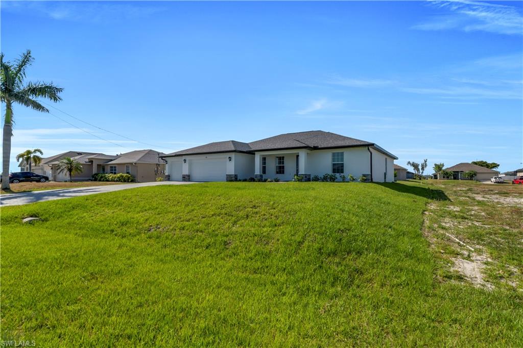 110 NW 10th ST