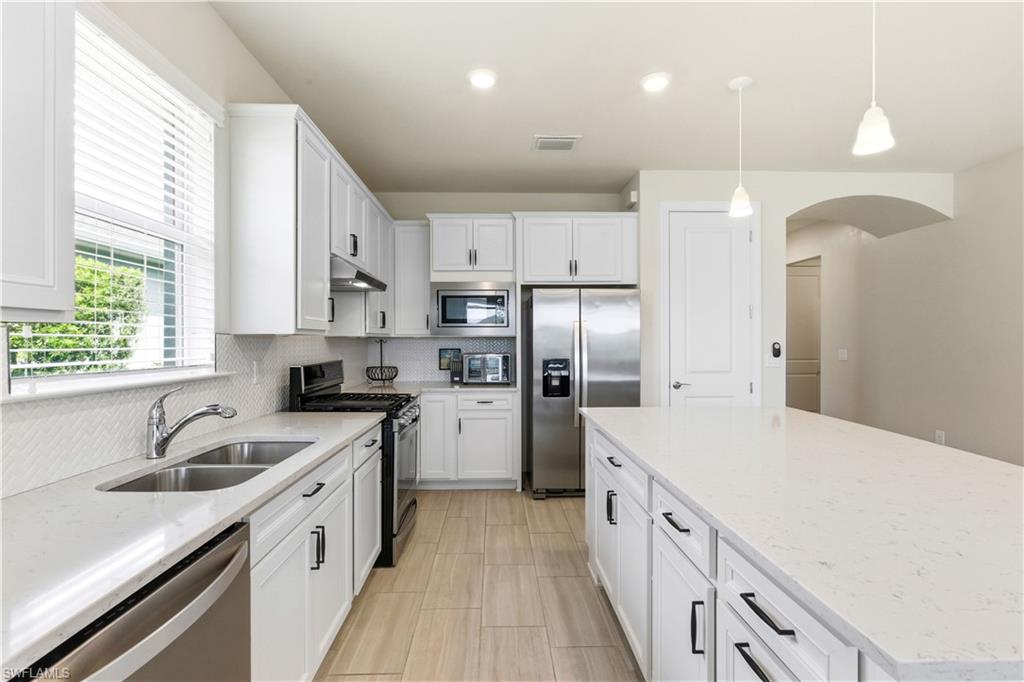 PARKSIDE - Residential Lease