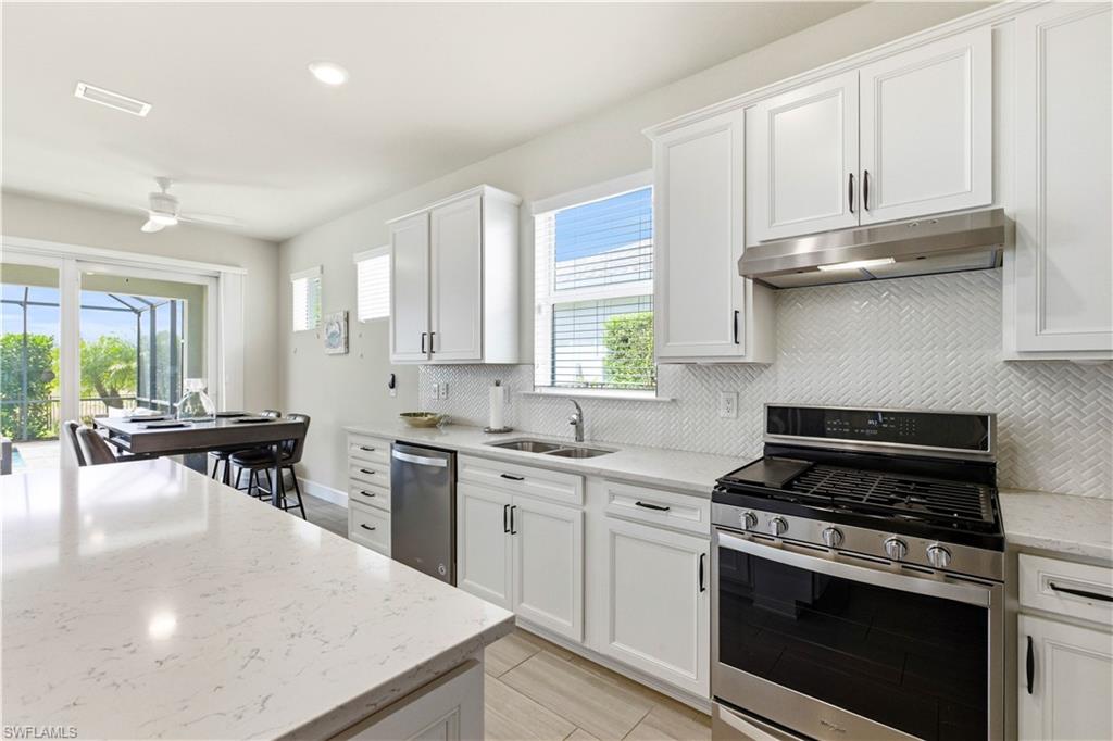 PARKSIDE - Residential Lease