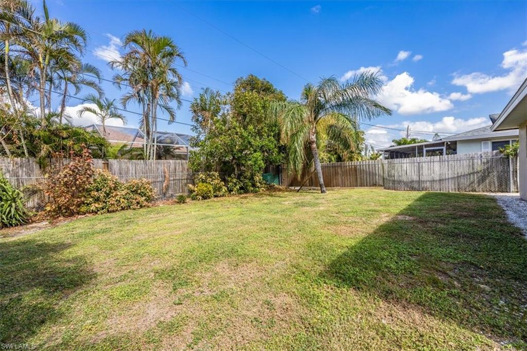 NAPLES PARK - Residential