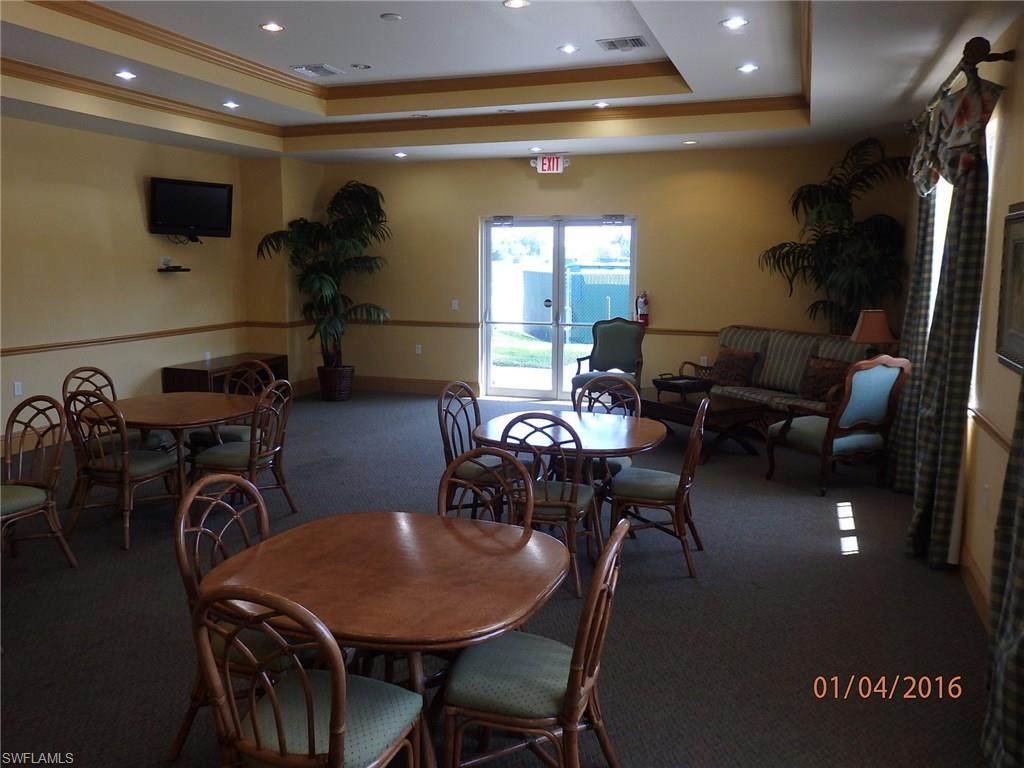 ISLES OF PORTO VISTA - Residential