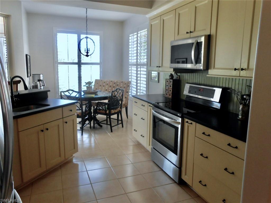 SAGO POINTE - Residential