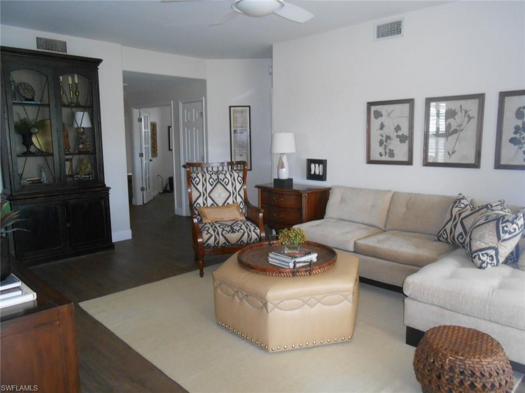 SAGO POINTE - Residential