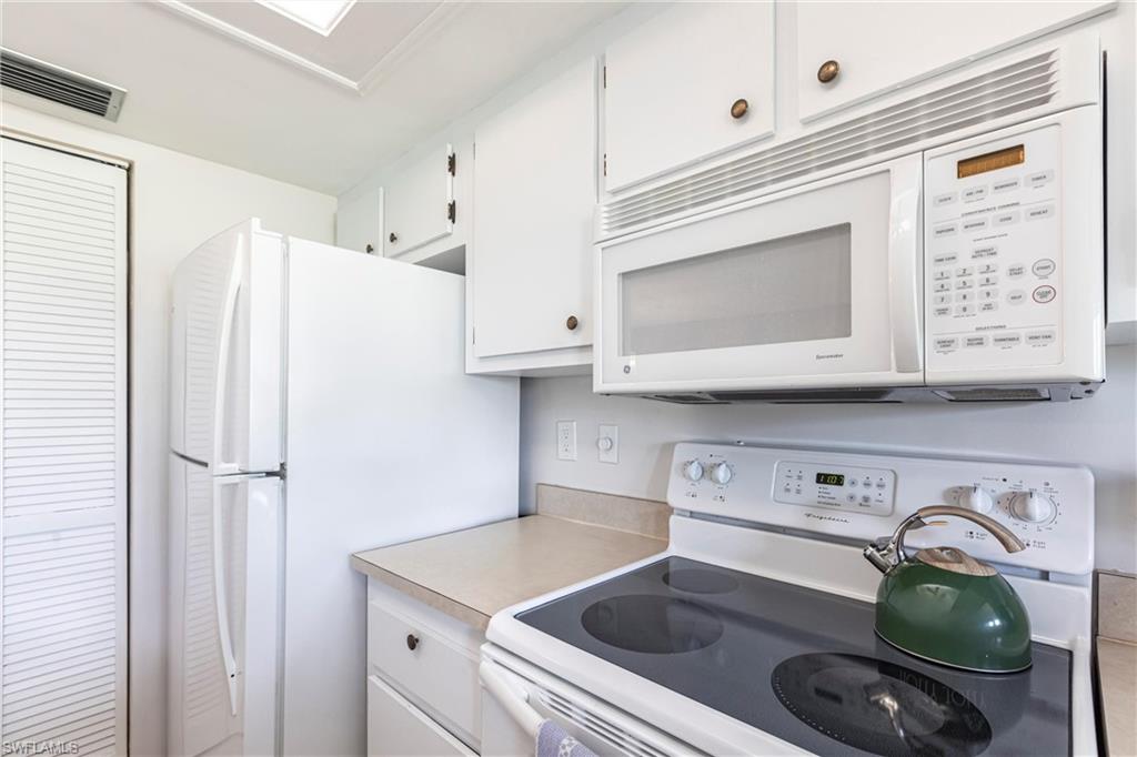 BALTUSROL VILLAGE - Residential