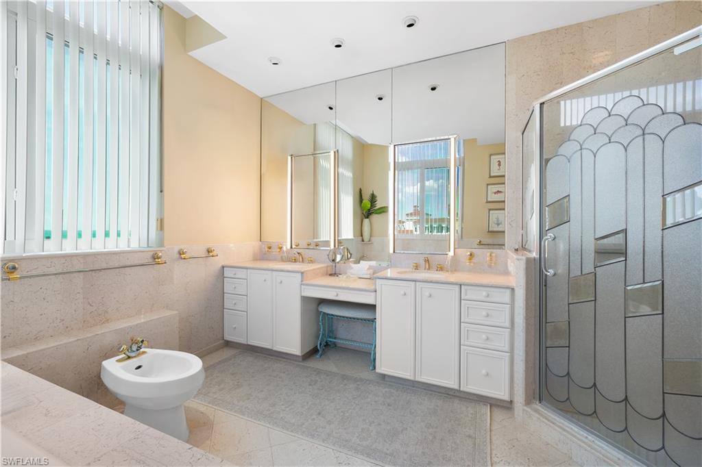 CLARIDGE - Residential Lease