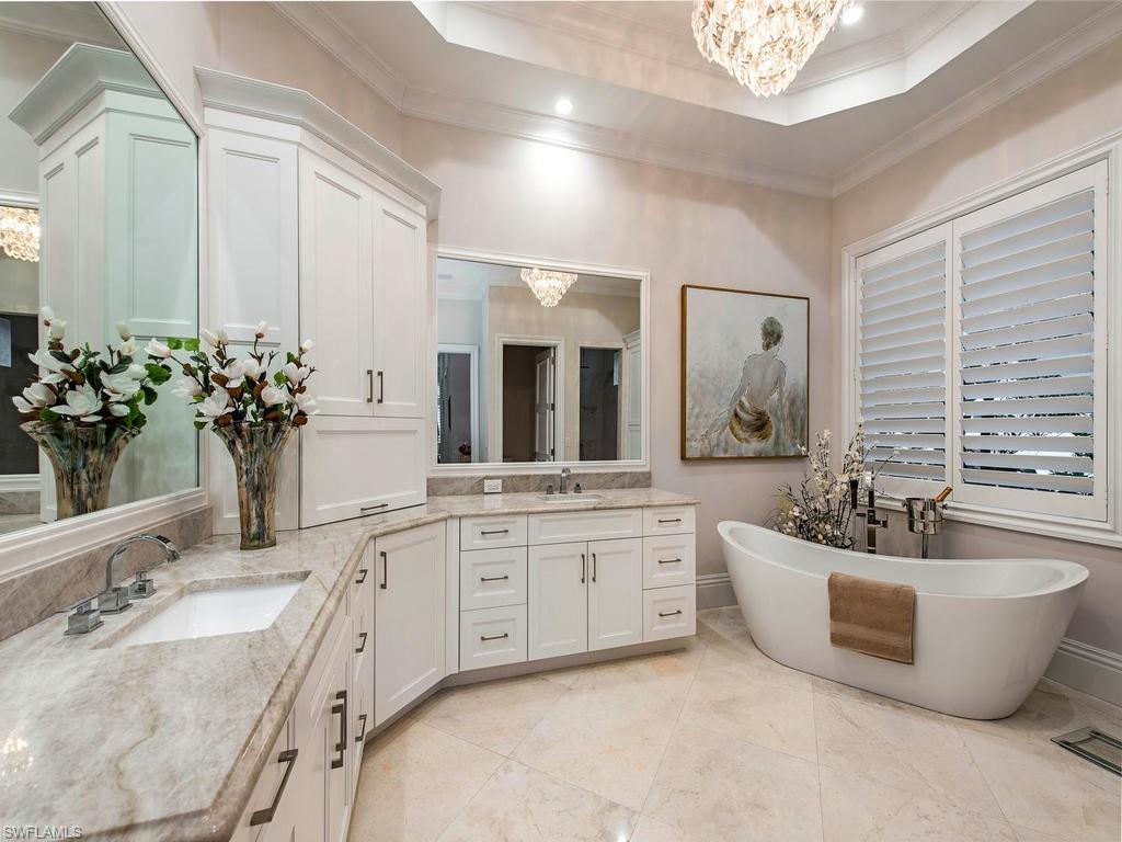 ROYAL HARBOR - Residential