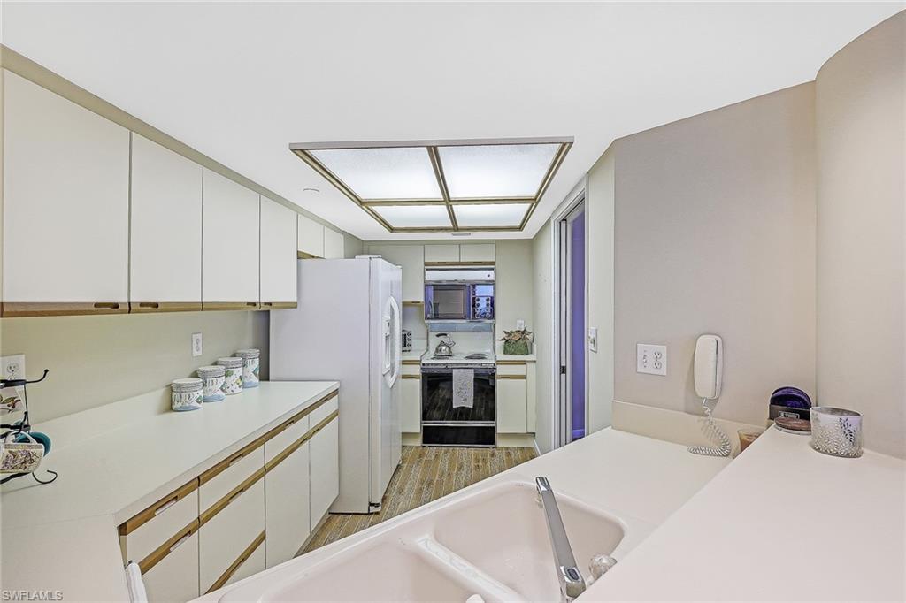 TERRACES AT PARK SHORE - Residential