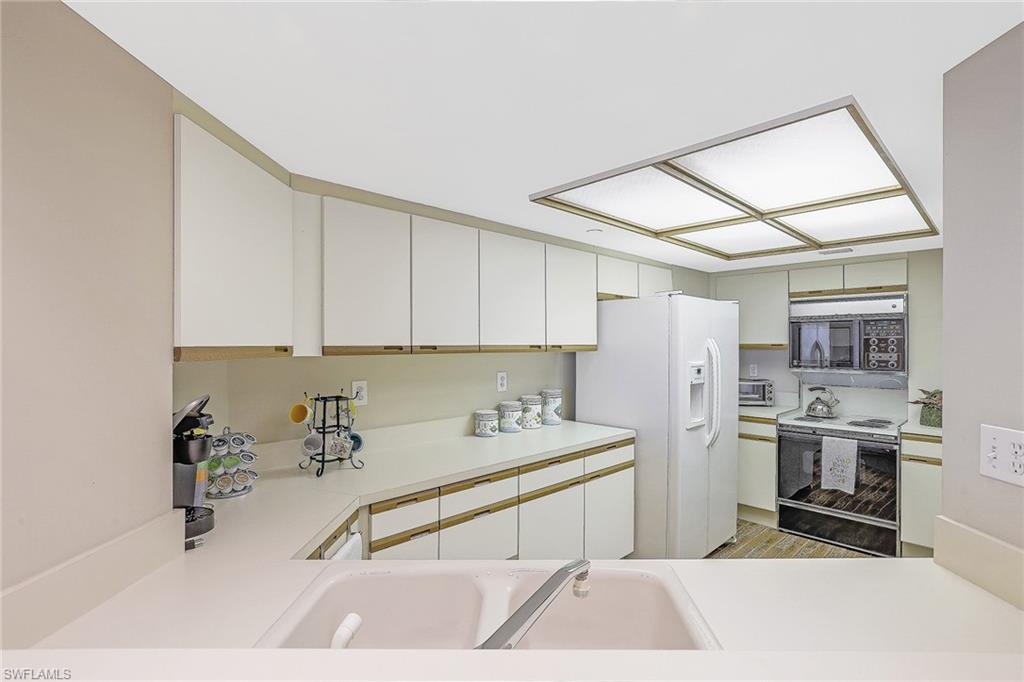 TERRACES AT PARK SHORE - Residential