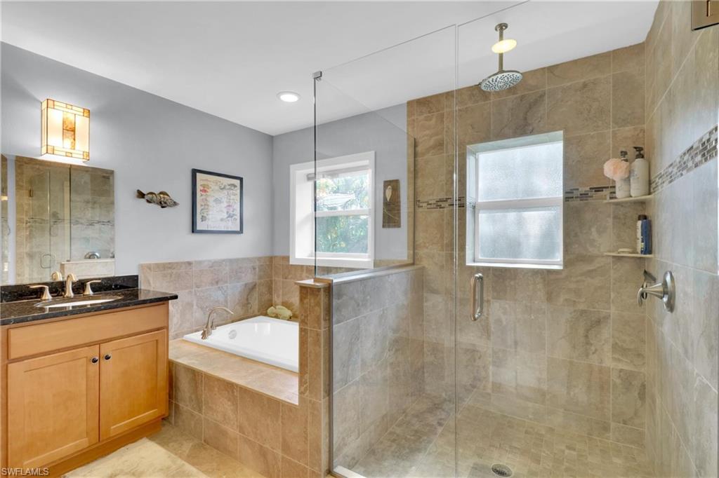 ISLE OF PINES - Residential