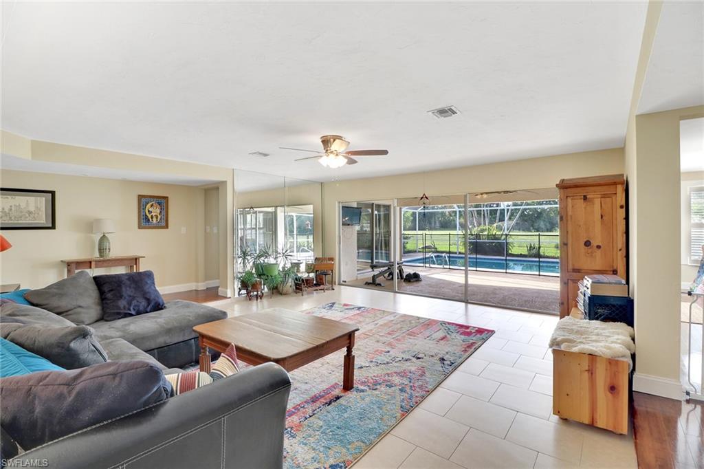 LOCHMOOR - Residential