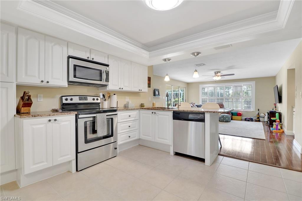 LOCHMOOR - Residential