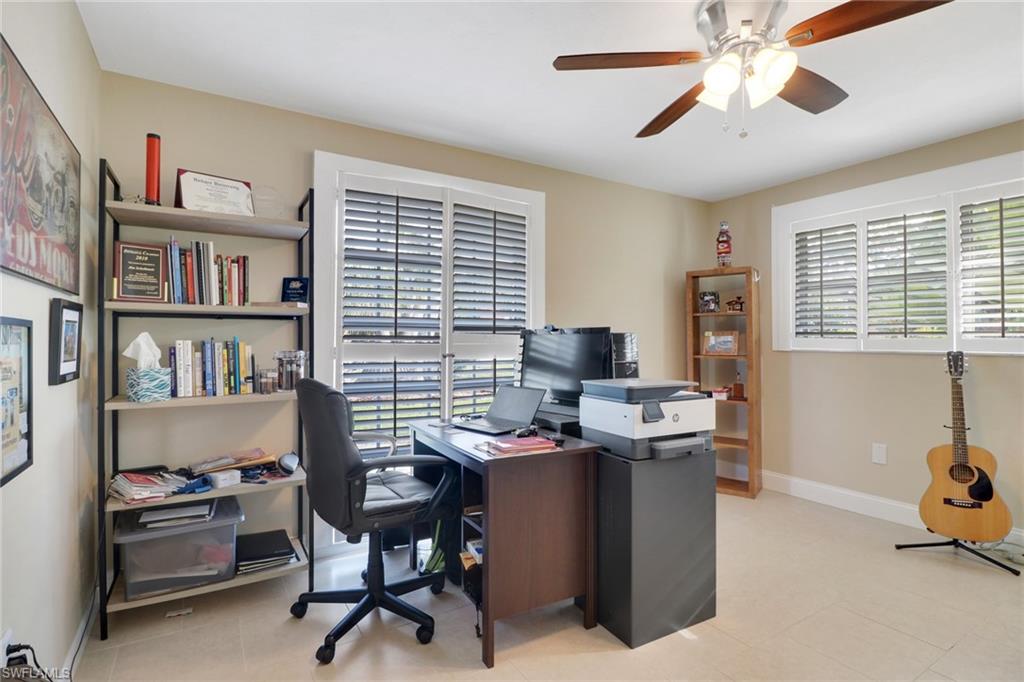 LOCHMOOR - Residential