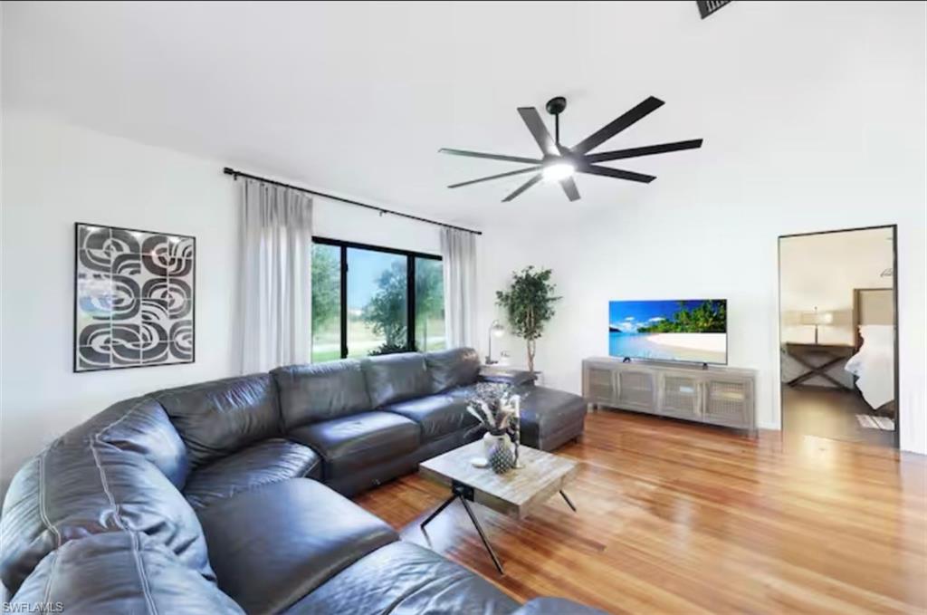 CAPE CORAL - Residential Lease