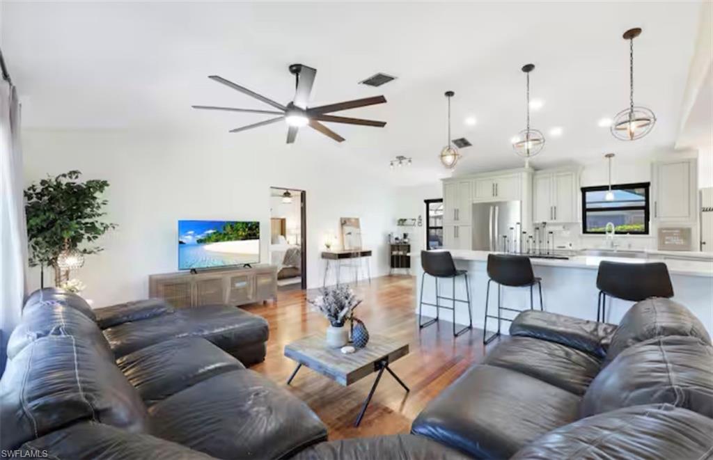 CAPE CORAL - Residential Lease