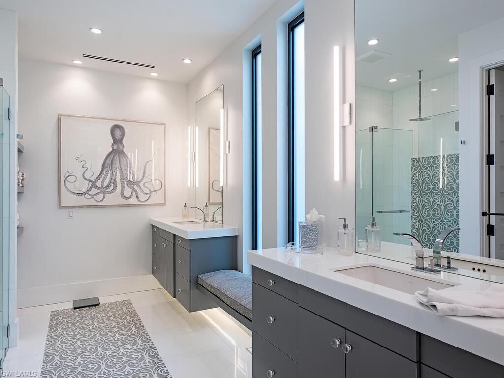 OLDE NAPLES - Residential