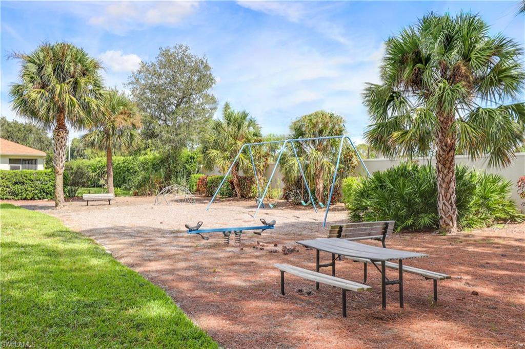 MAPLEWOOD - Residential