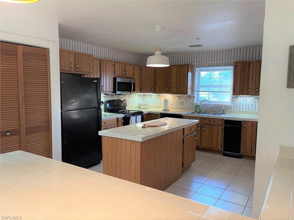 NORTH CAPTIVA SANDS - Residential