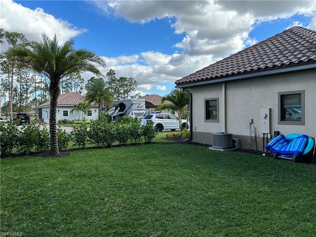 GOLDEN PALMS LUXURY MOTORCOACH RESORT - Land