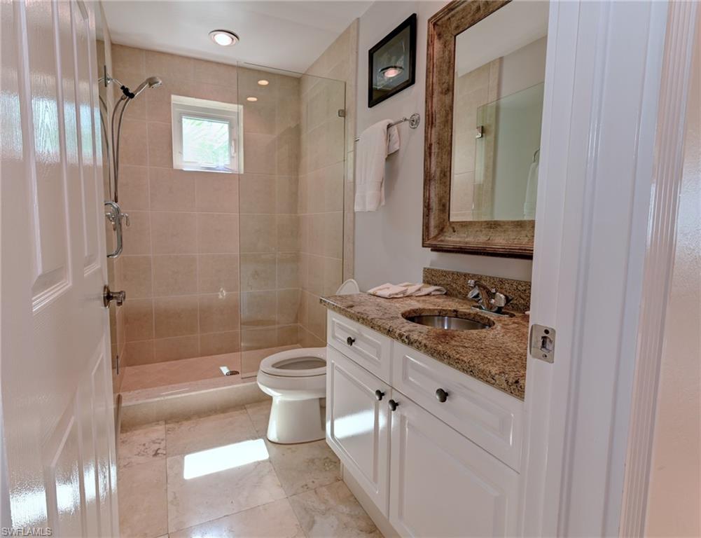 COTTAGES AT BAREFOOT - Residential