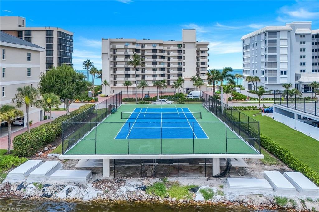 VILLAS OF VANDERBILT BEACH - Residential