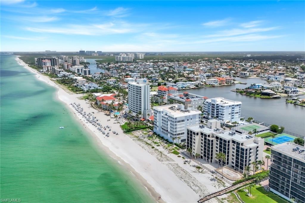 VILLAS OF VANDERBILT BEACH - Residential