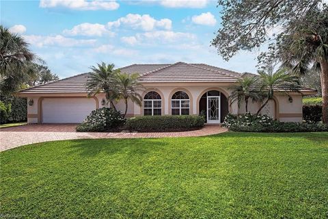 702 Willowwood LN NAPLES FL 34108