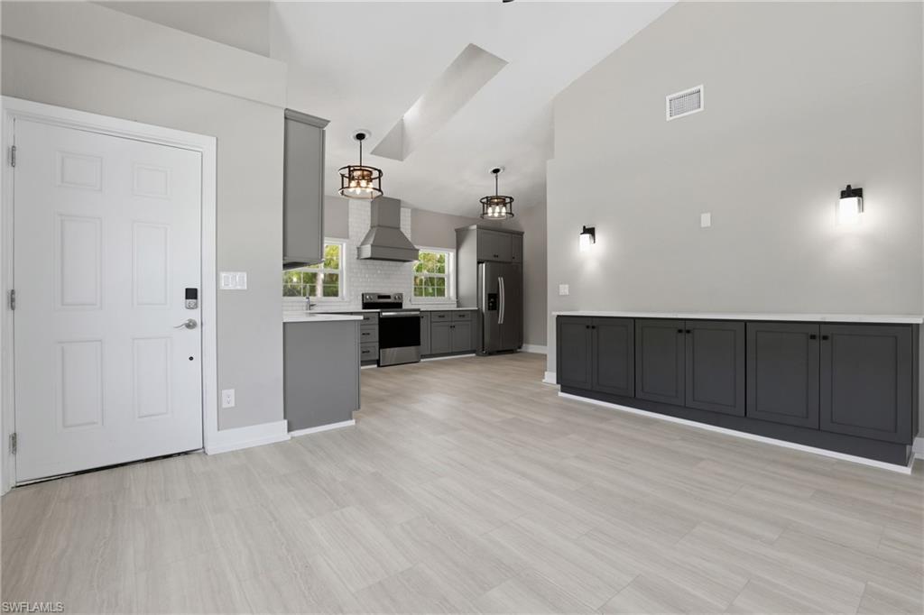 CHARLAU CHANNELS - Residential