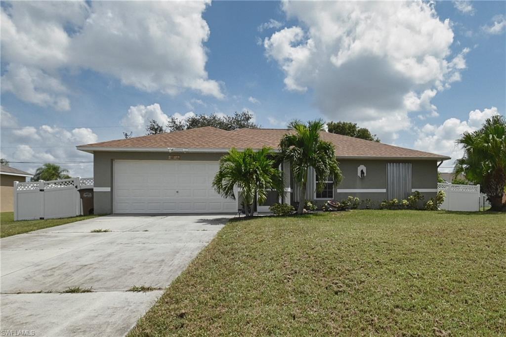 CAPE CORAL - Residential