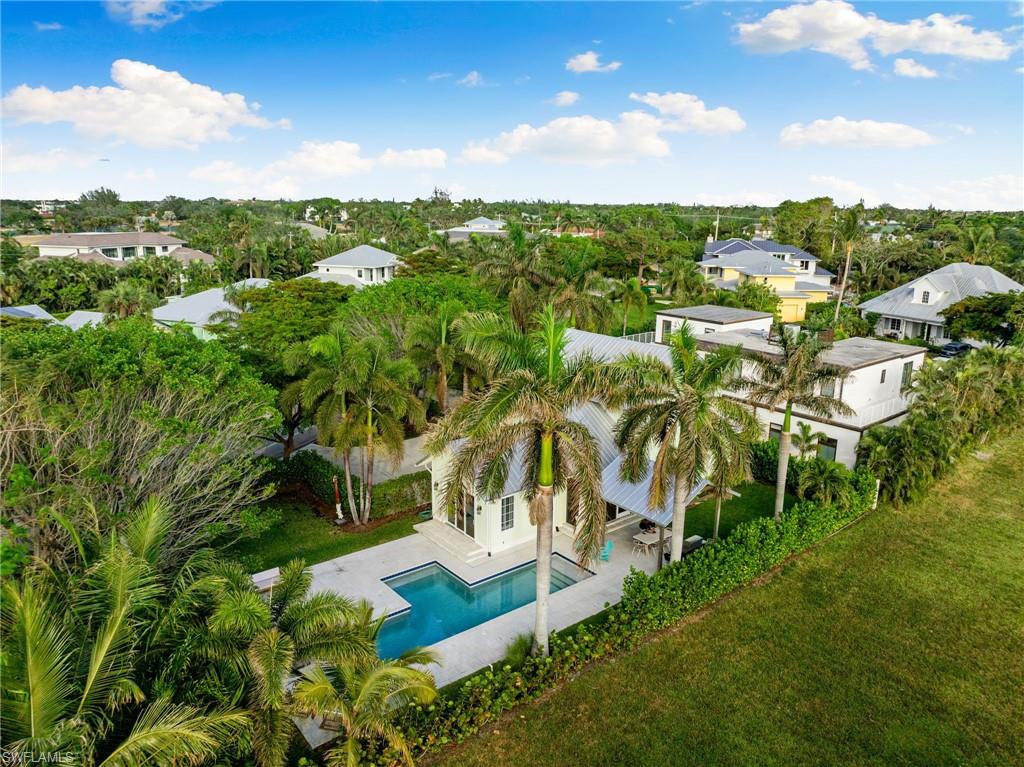 OLDE NAPLES - Residential