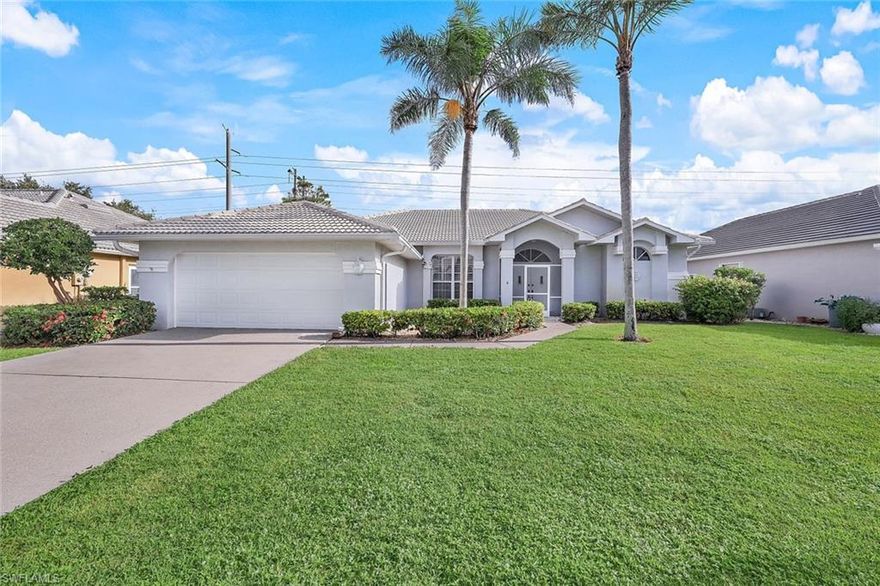 Welcome to beautiful Gateway! This 3 bedroom, 2 bathroom, 2 car garage, pool home has 1730 sq.ft. of living area. The open Floor Plan has a lovely kitchen with Breakfast Room overlooking the pool and expansive view of the green space behind the home. The split bedroom floor plan also features an indoor laundry room. Needs some updating, but is priced accordingly. Only 15-20 minutes from RSW Airport, Jet Blue Park, and Hammond Stadium.
