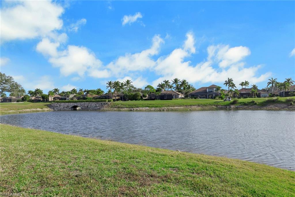 THE ENCLAVE - Residential