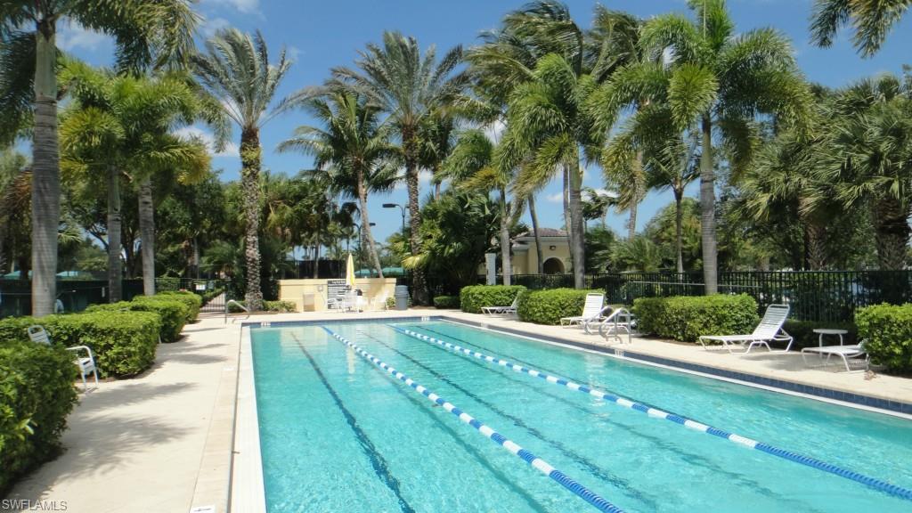 ISLAND WALK - Residential