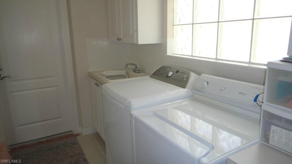 ISLAND WALK - Residential