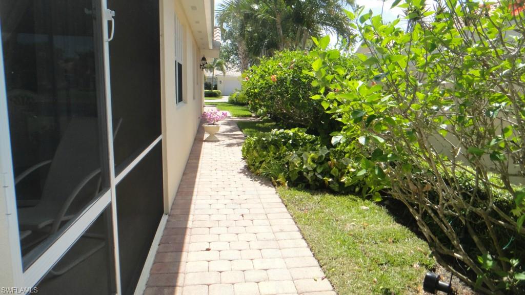 ISLAND WALK - Residential