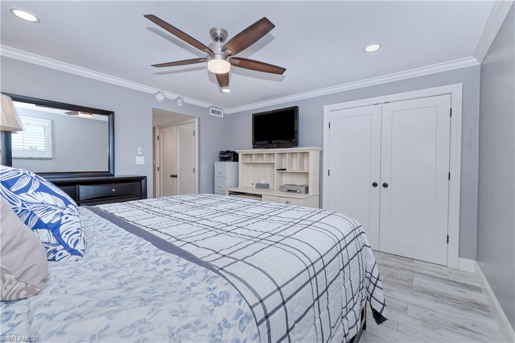 CENTRE COURT CONDO - Residential