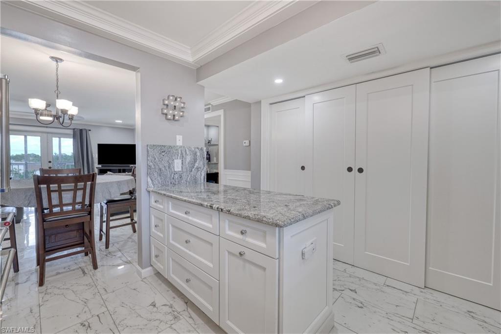 CENTRE COURT CONDO - Residential