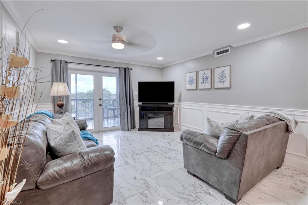 CENTRE COURT CONDO - Residential