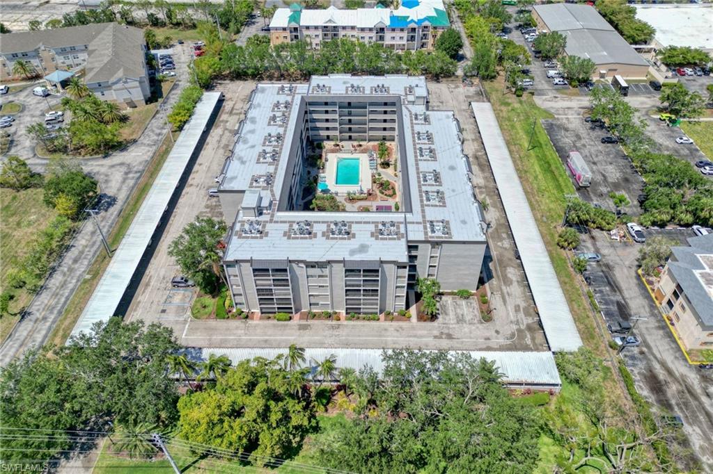 CENTRE COURT CONDO - Residential