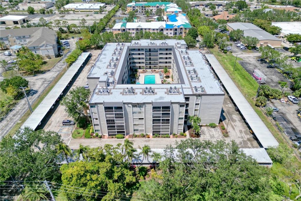 CENTRE COURT CONDO - Residential