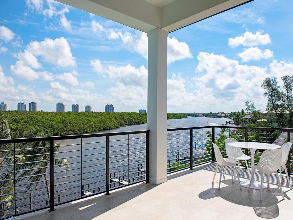 BONITA BEACH - Residential