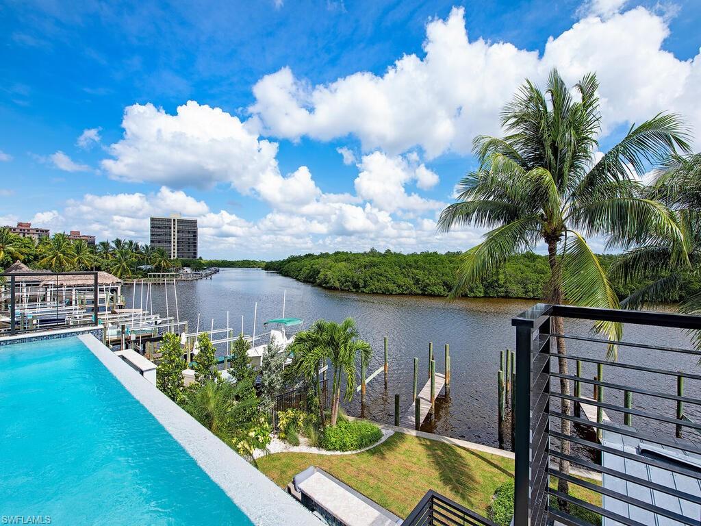 BONITA BEACH - Residential
