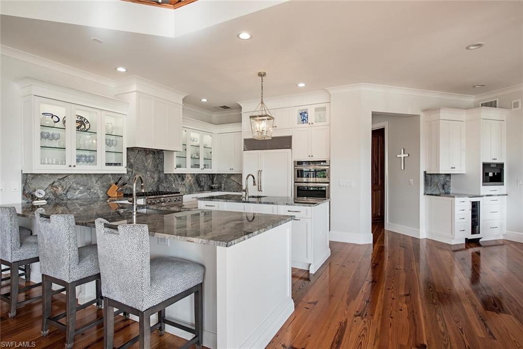 AQUALANE SHORES - Residential