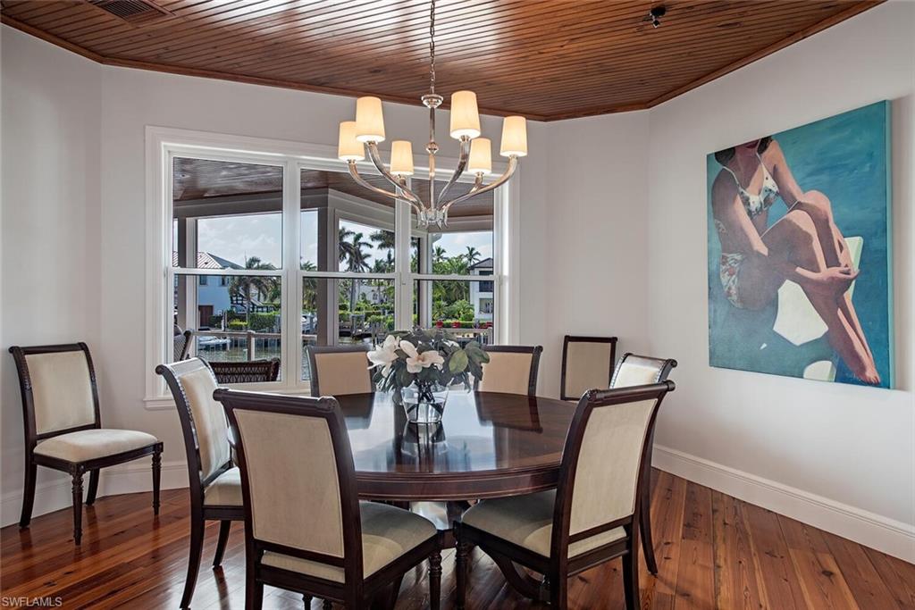 AQUALANE SHORES - Residential