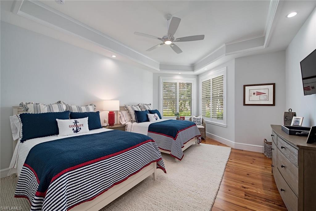 AQUALANE SHORES - Residential