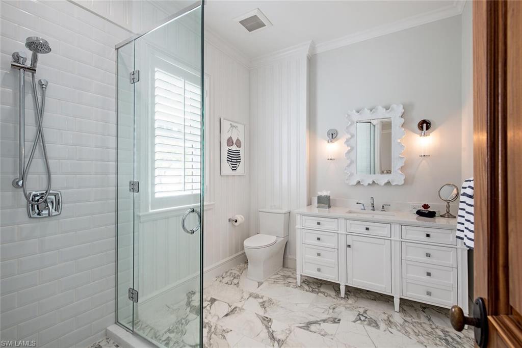 AQUALANE SHORES - Residential