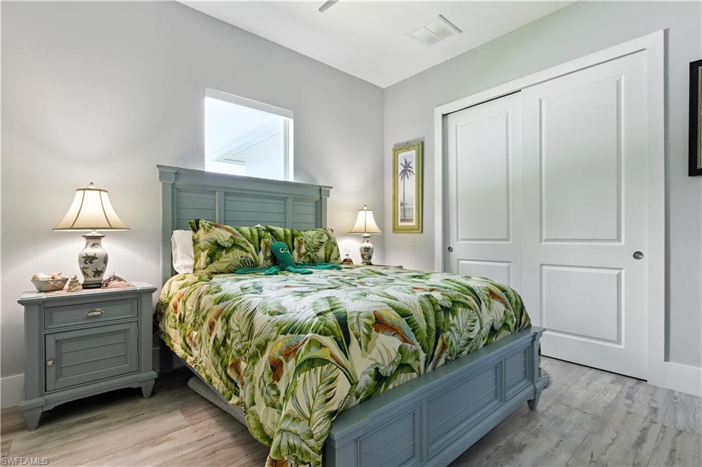 ESTATES - Residential