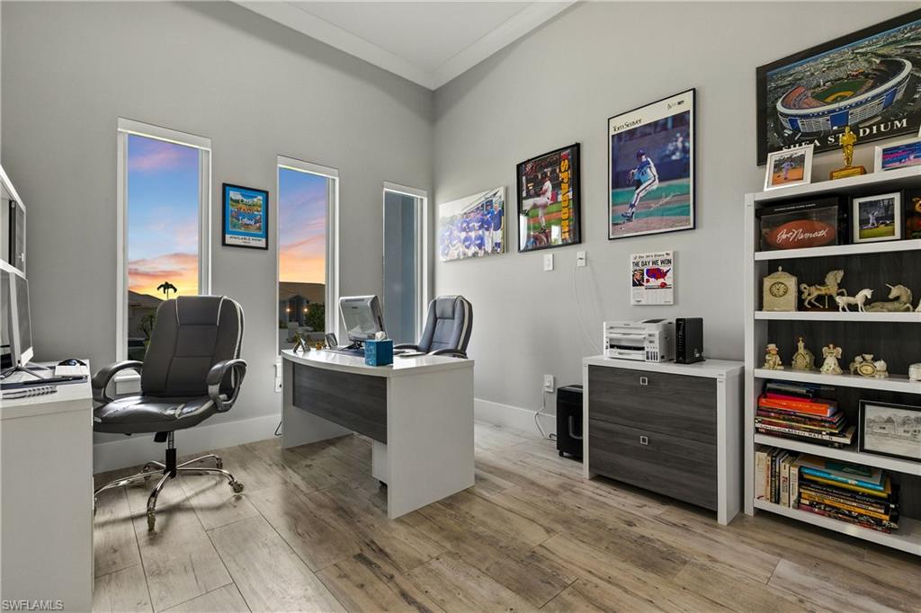 ESTATES - Residential