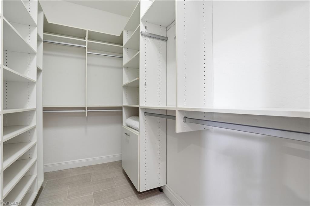 COTTON GREEN - Residential